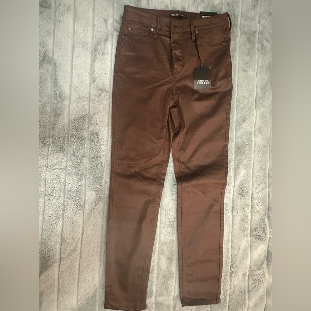 New, never worn Simply Vera High Rise Power Stretch Skinny Jeans